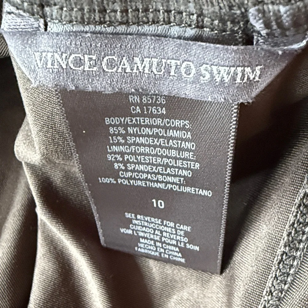 Vince Camuto Plunge One-Piece Swimsuit Womens 10 - Picture 5 of 8